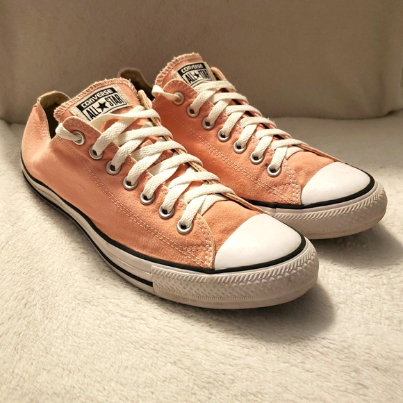 Converse Shoes - Converse Low Top